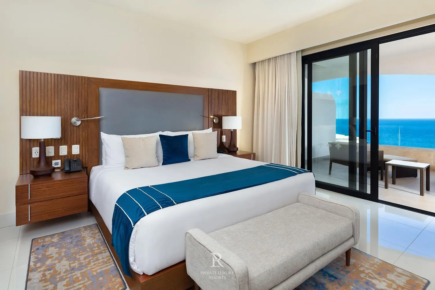 One Bedroom Suite Ocean View - Villa La Valencia ile iletişim
